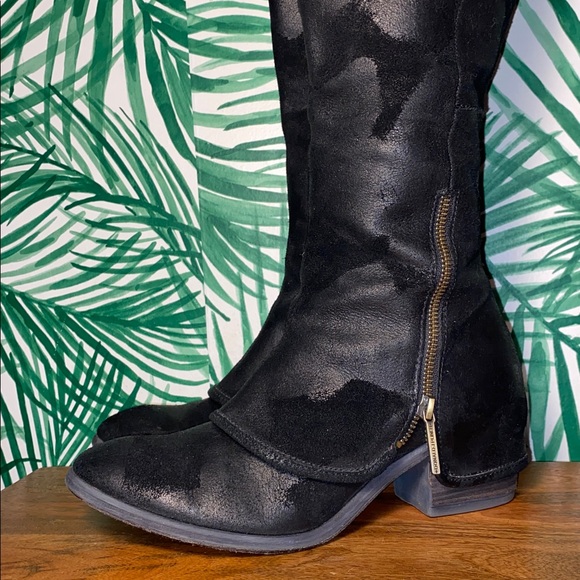 Donald J. Pliner Devi Black Distressed Suede Leather Knee High Boots 8.5 M - Picture 6 of 13